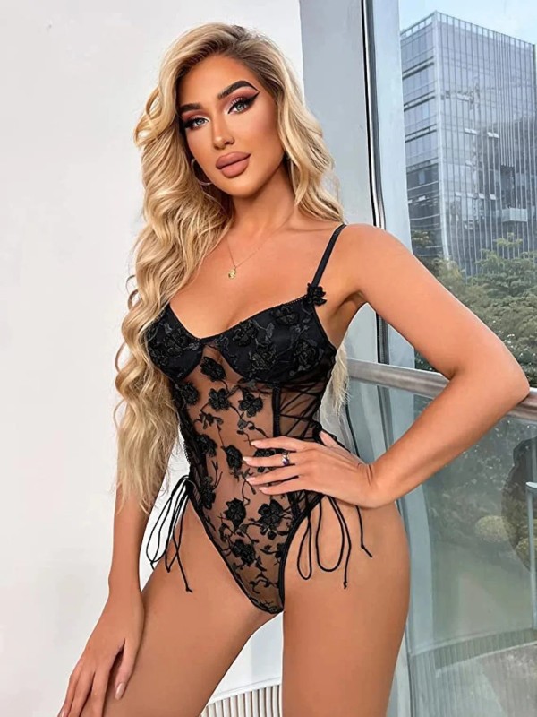 NEW DREAMS Siyah Nakış Detaylı İpli Fantezi Body